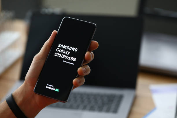 retrieve voicemails on samsung